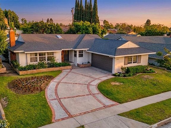 5th image of 13232 Lorca Rd
