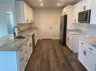 5025 NE 110th St, Anthony, FL 32617