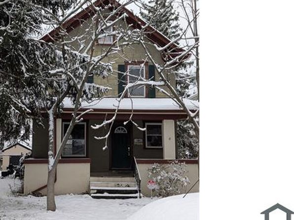 843 Saint Nicholas Ave