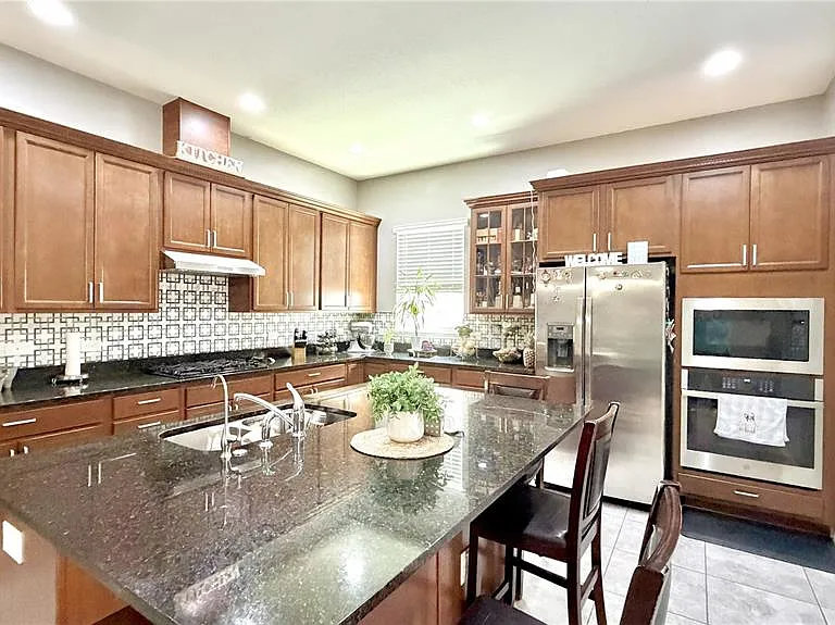 9160 Olmo Ct — Photo 5