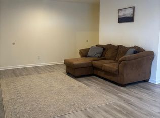 19917 Knollcross Dr, Germantown, MD 20876