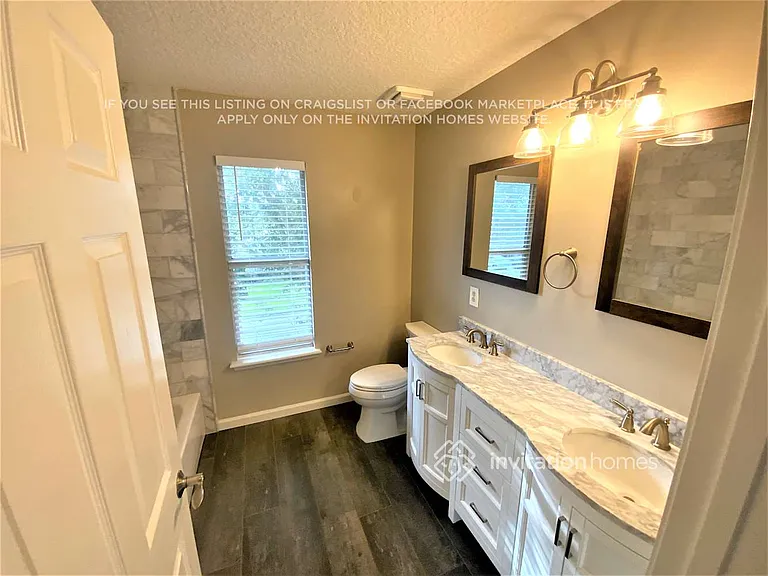 340 Brier Rose Ln — Photo 16
