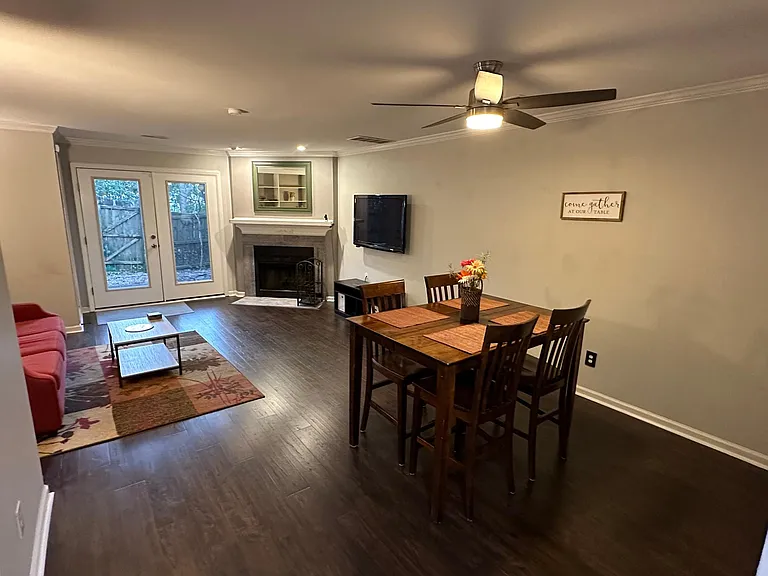 5504 Forest Oaks Dr — Photo 6
