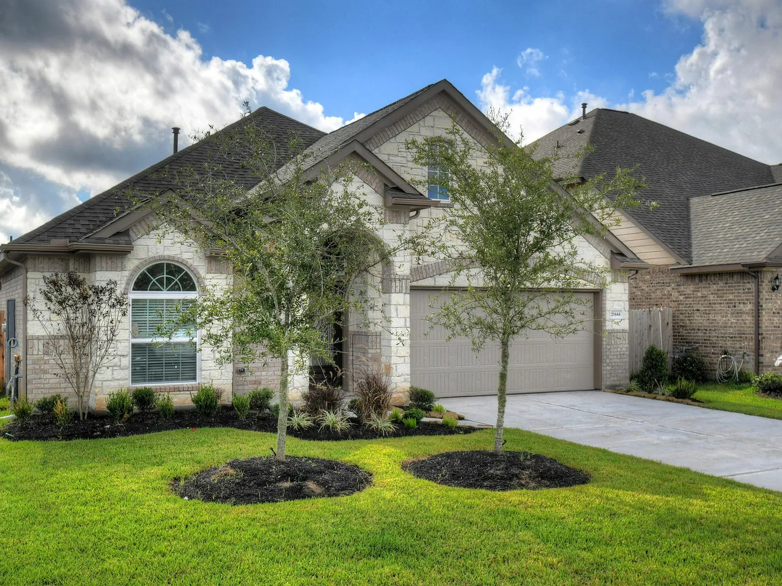 Valley Ranch — Photo 3