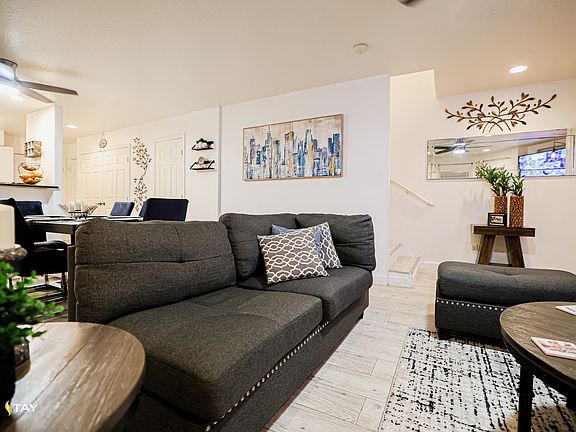 5th image of 1505 N Center St Unit 220