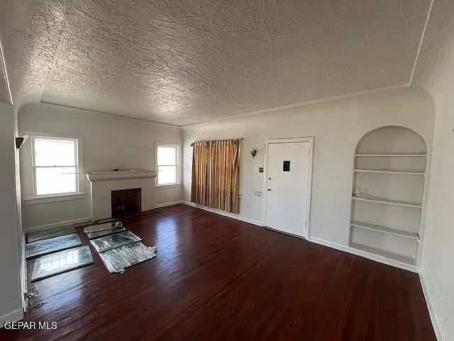 2 bed, 1.0 bath, 1020 sqft, $1,300 — Photo 4