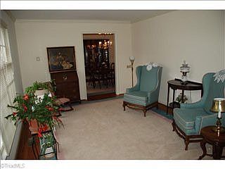 3rd image of 111 Mamie Ln