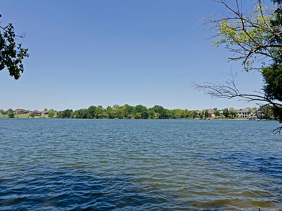 2nd image of 1447 Boardwalk Pl