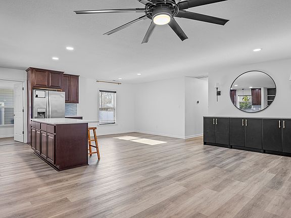 5th image of 1057 Brooklyn Ave
