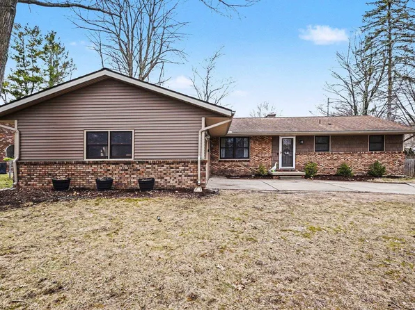 3705 Sweetbrier Ter, Midland, MI 48642