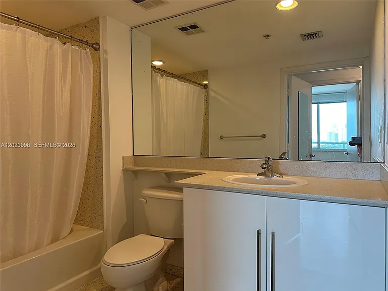 325 Biscayne Blvd #1516 — Photo 12