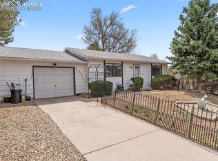 7515 Woodstock St, Colorado Springs, CO 80911