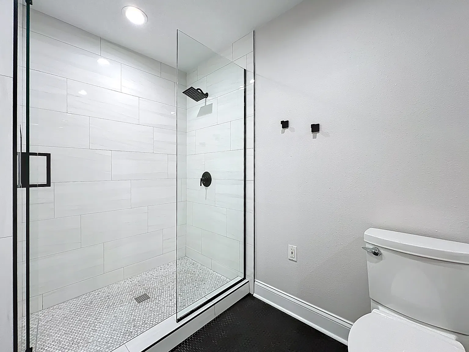 2 bed, 2.5 bath, 1637 sqft, $3,200 — Photo 4