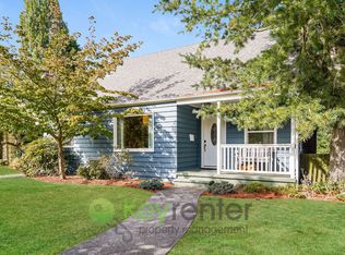 3019 48th Ave SW, Seattle, WA 98116