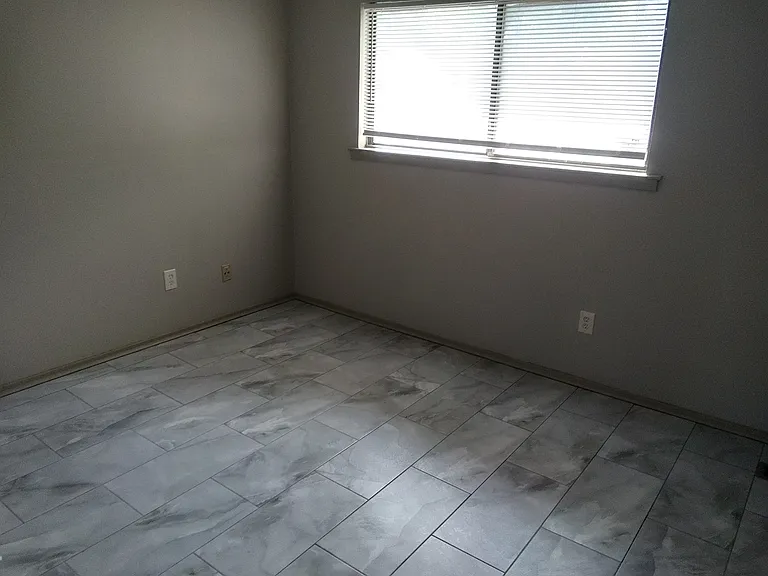 5670 Encino Cv — Photo 12