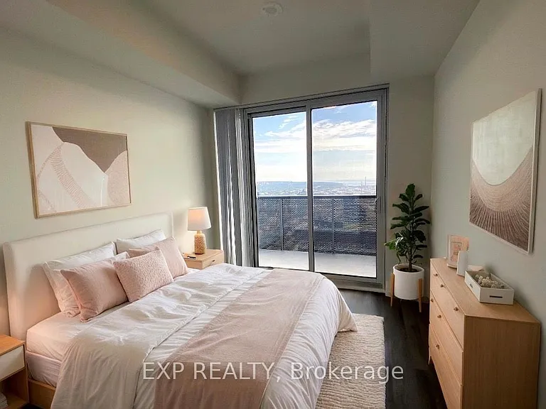 138 Downes St #6706 — Photo 4
