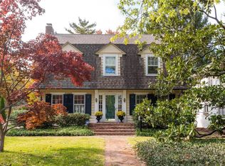 215 Parkhurst Ter, Saint Louis, MO 63119