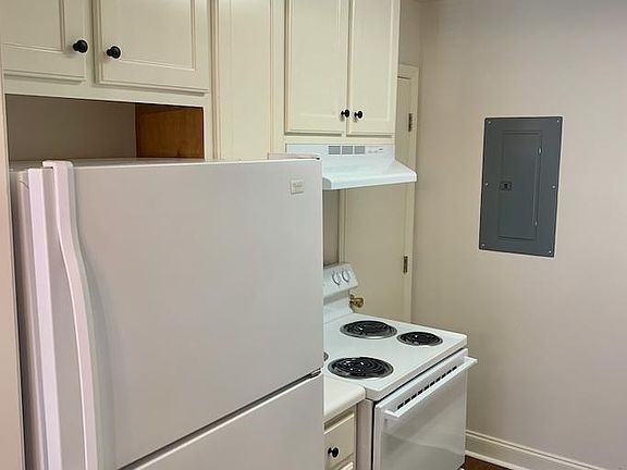 5th image of 1605 Spruce Street Ext #14