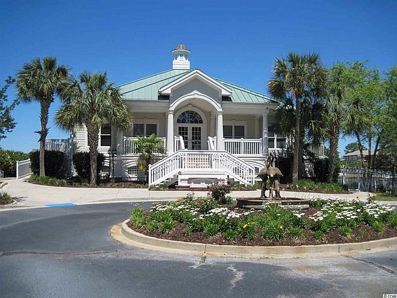 5th image of 1013 Clubhouse Dr