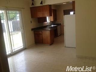 3rd image of 2122 57th Ave