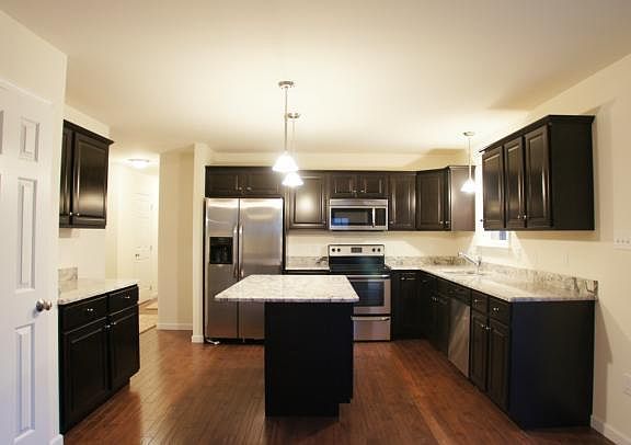 4th image of 2095 Katem Ct