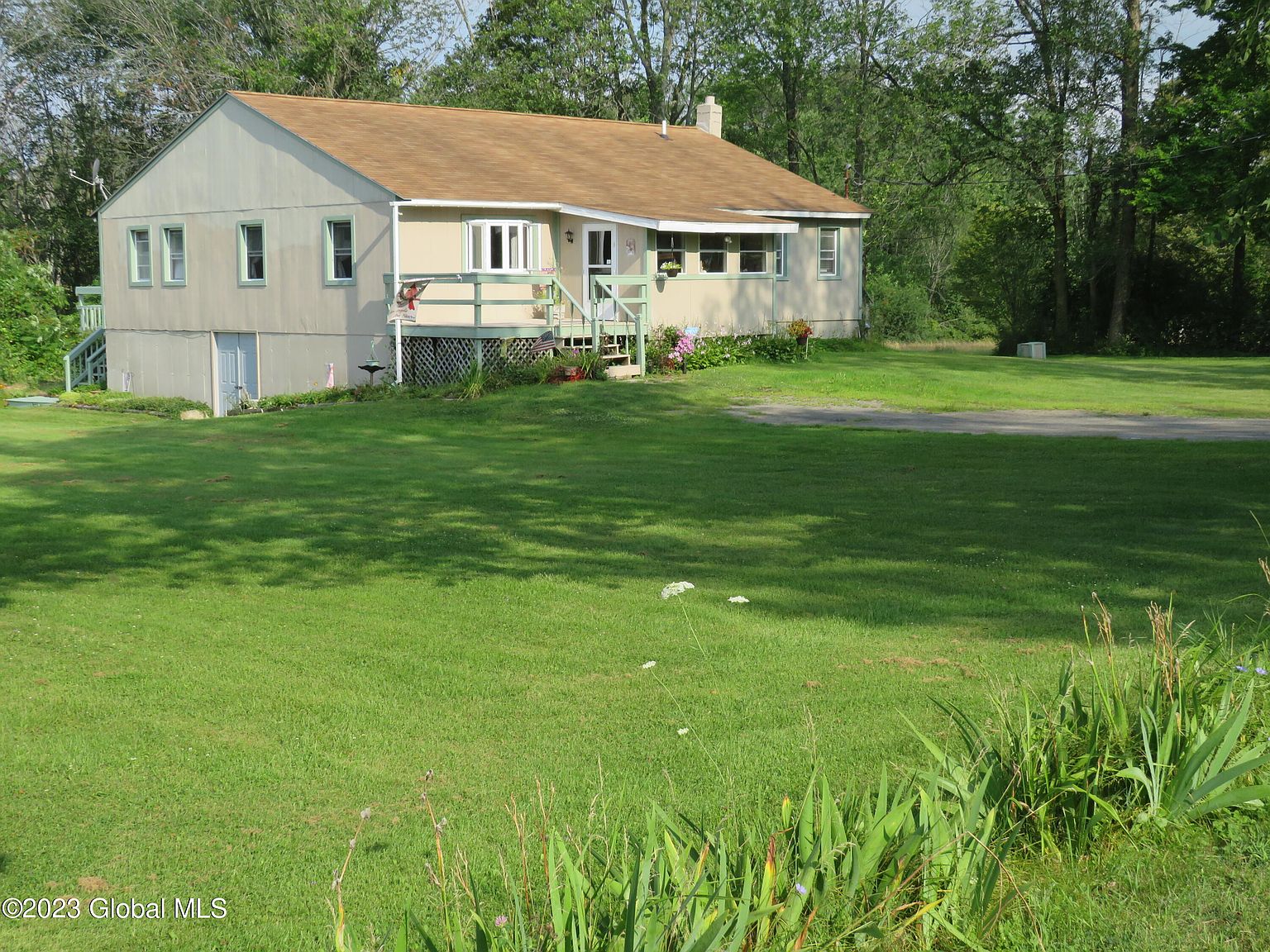 40 W Starbuck Lane, Fort Ann, NY 12827 MLS 202321716 Zillow