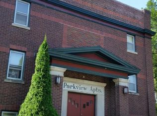 340 16th St SE APT 3, Cedar Rapids, IA 52403