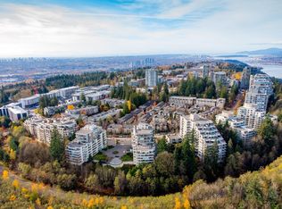 9319 University Cres #310, Burnaby, BC V5A 4Y5