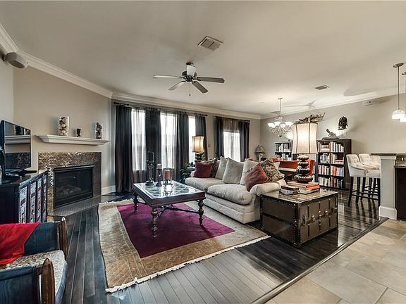 4th image of 414 Hamilton St