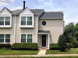 14003C Grumble Jones Ct, Centreville, VA 20121
