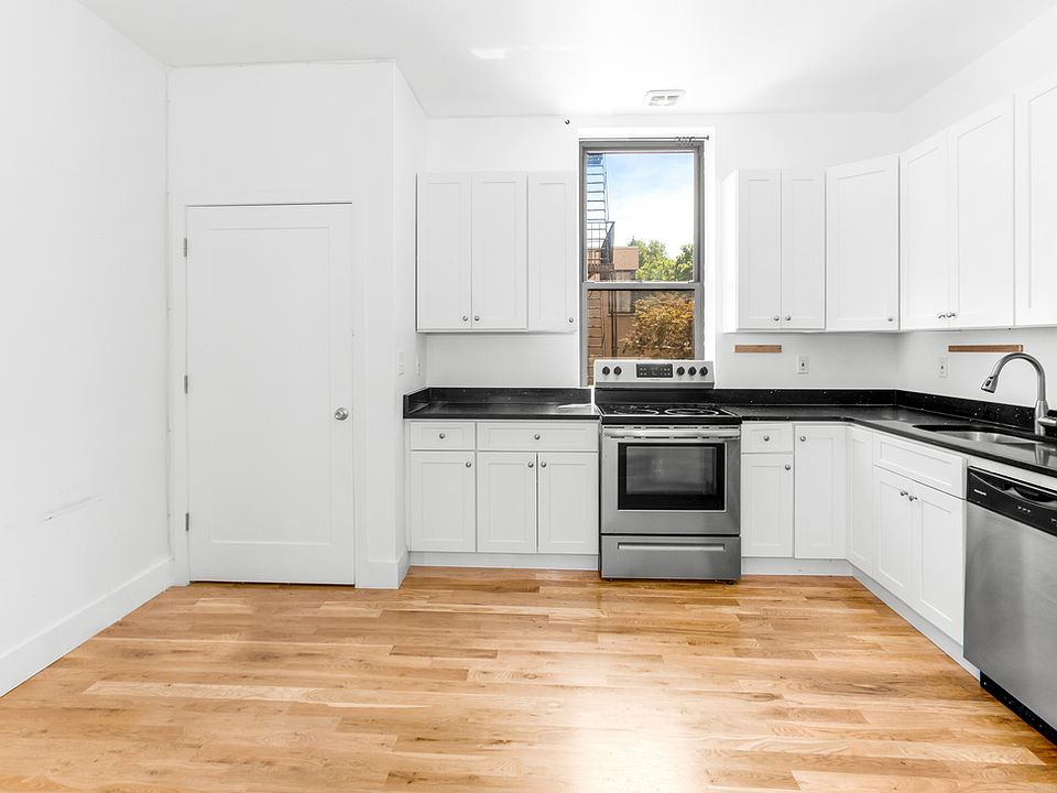 1st image of 209 7th Ave APT 1B
