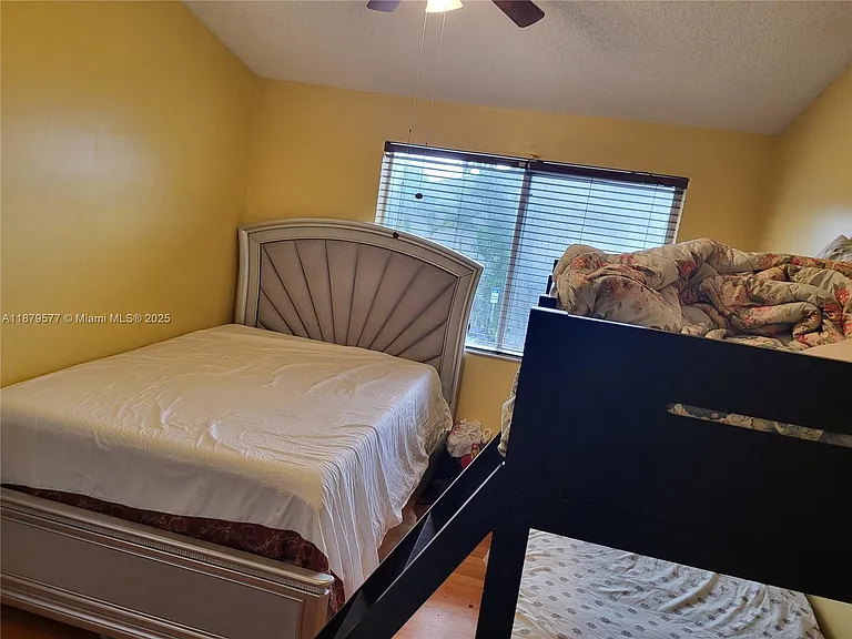 820 NE 212th Ter #6 — Photo 30