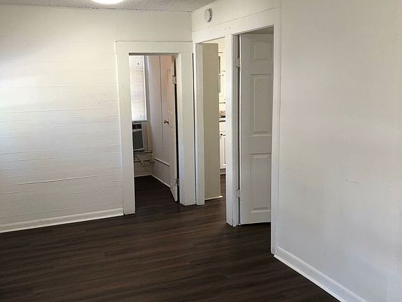 4th image of 822 South Blvd APT 2
