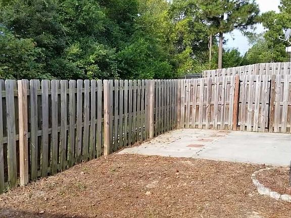 4th image of 226 Philmont Dr
