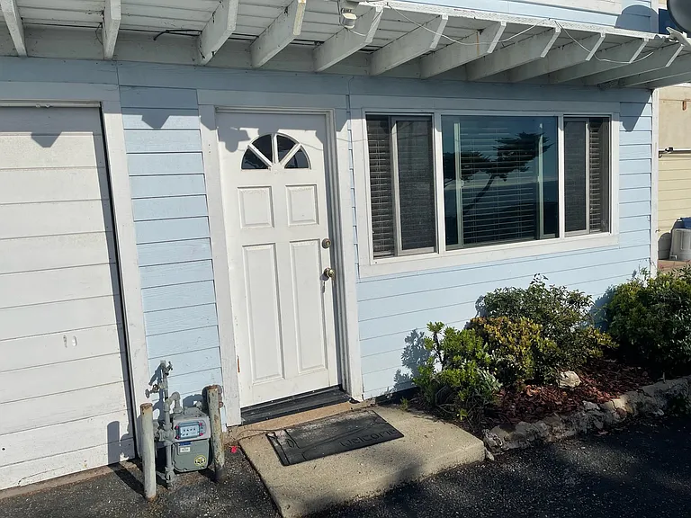 187 Bakersfield Ave — Photo 7