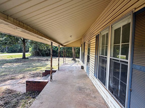 4th image of 721 Pleasant Grove Rd