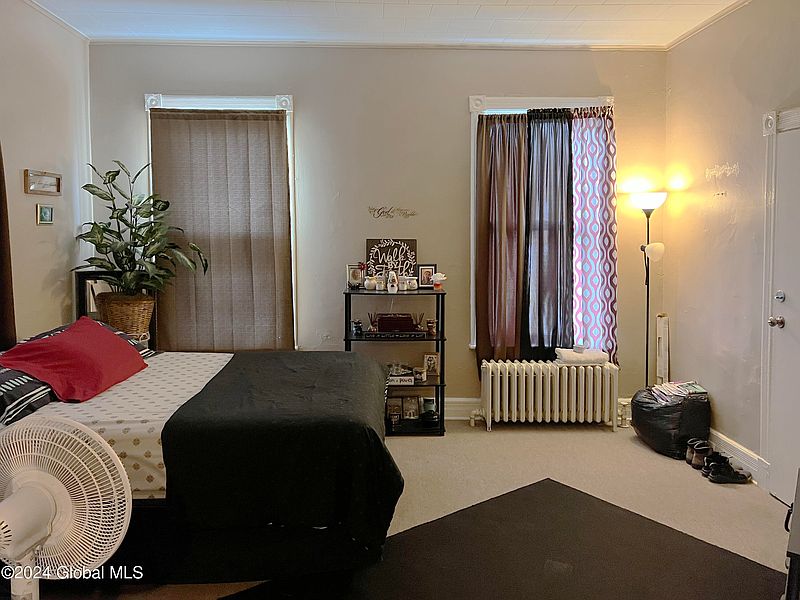 3rd image of 11 N Manning Boulevard