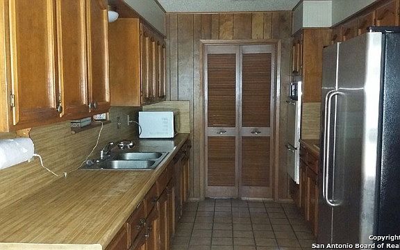 4th image of 14122 Oakland Mills St