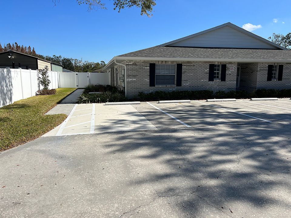 1st image of 3106 Bloomingdale Villas Ct #3108