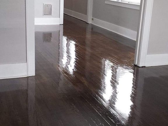 4th image of 1145 Hammond Ave #2
