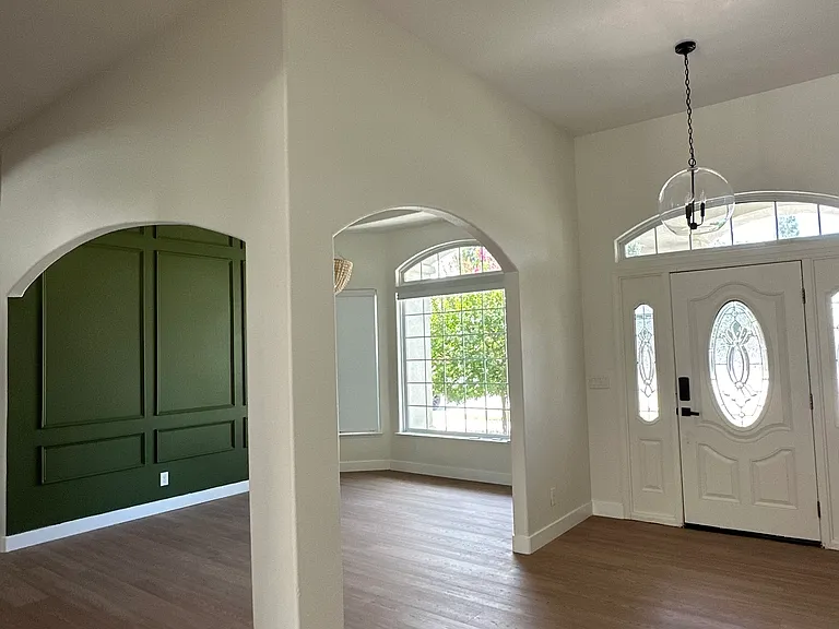 1555 Taylor Ln — Photo 21