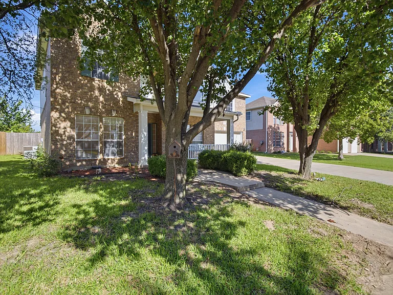 2114 Rustic Ridge Dr — Photo 49