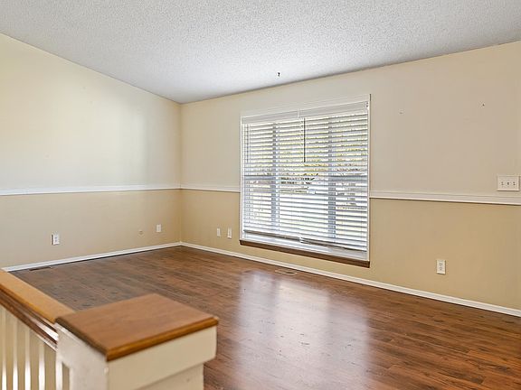 4th image of 6604 S Eagle Dr