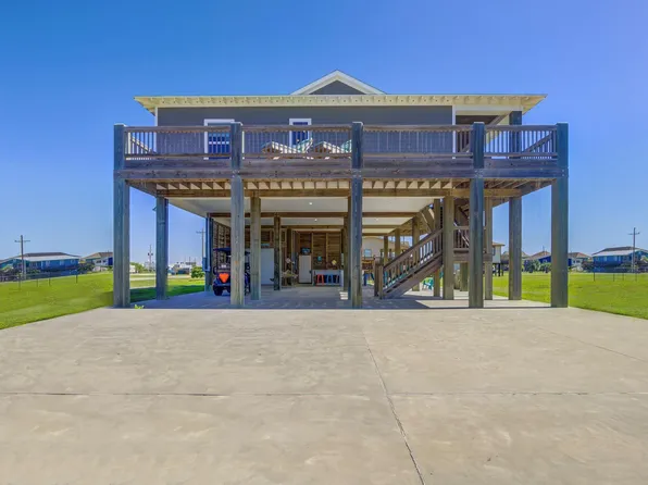 978 Surfview, Crystal Beach, TX 77650