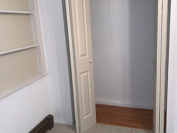 5th image of 803 Pike St