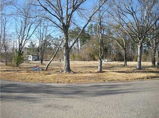 1st image of 15400 Dismuke Ave