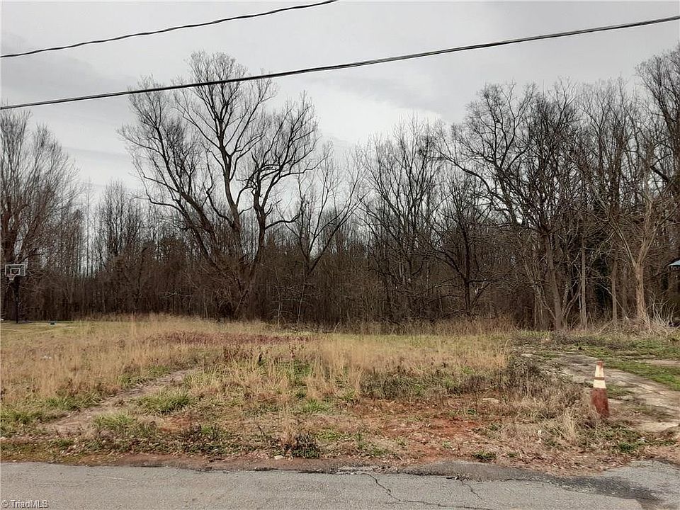 1st image of Osborne St