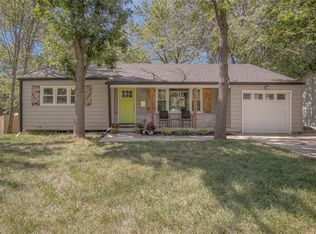 8846 Maiden Ln, Kansas City, MO 64114