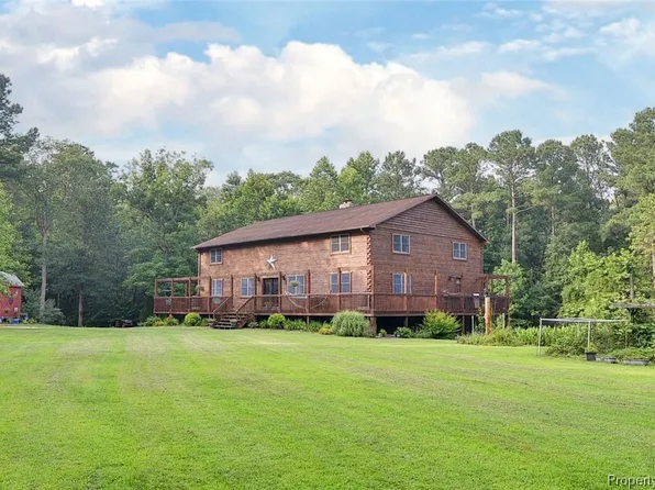 11419 Goodes Ln, Saluda, VA 23149