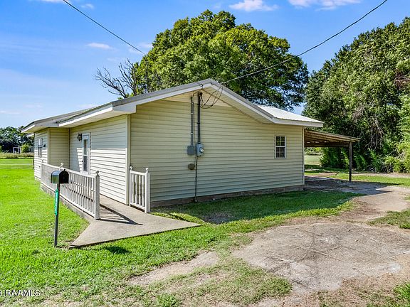 2nd image of 1046 Bayou Mallet Hwy